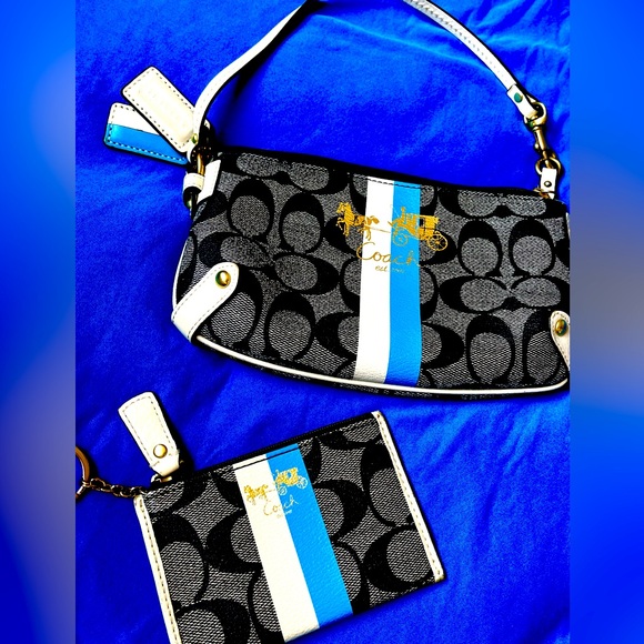 Coach Accessories - Coach Heritage Stripe Signature Handbag Wristlet & Wallet Set